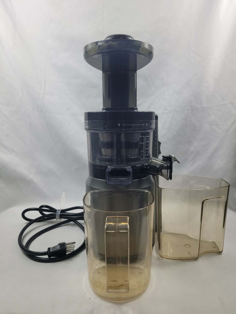 Nama SJ100 Cold Press Juicer 150W Silver& Black All Parts Included- Working